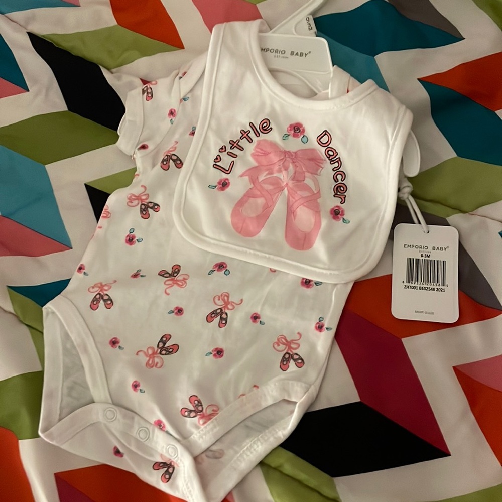 0-3 Months Infant Onesie w/attached “Little Dancer” bib